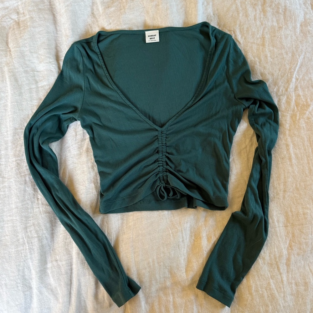 Sunday best long sleeve crop top